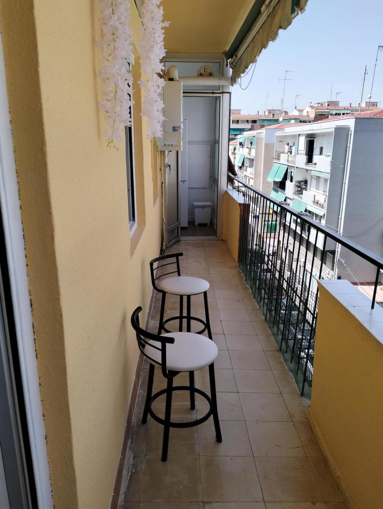 Ricardo Hostal Apartamento 3 Habitaciones Alicante Exterior photo
