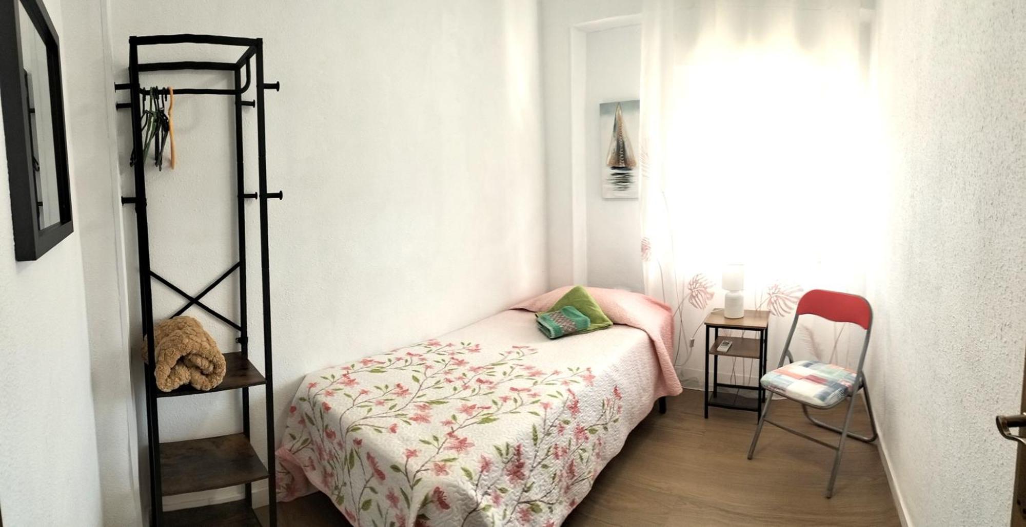 Ricardo Hostal Apartamento 3 Habitaciones Alicante Exterior photo